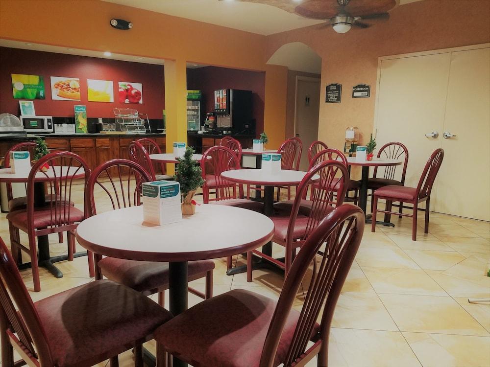 Quality Inn Alexandria Εξωτερικό φωτογραφία