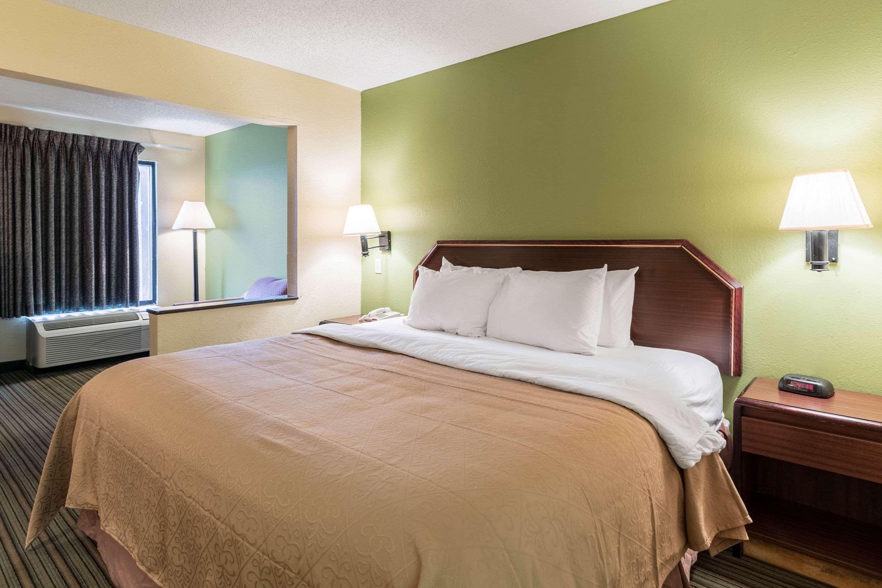 Quality Inn Alexandria Εξωτερικό φωτογραφία