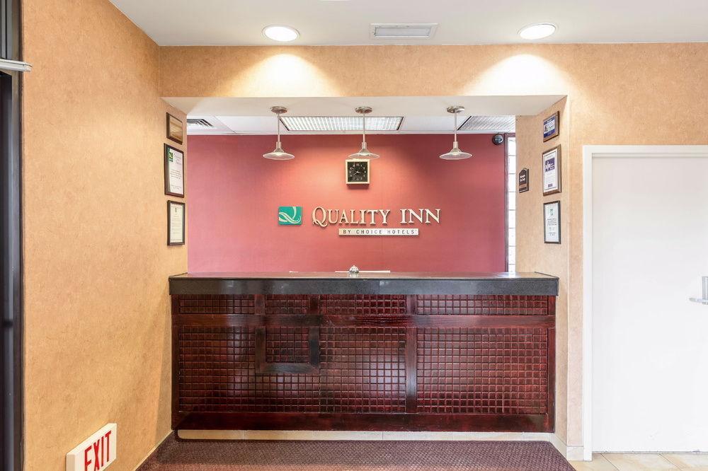 Quality Inn Alexandria Εξωτερικό φωτογραφία