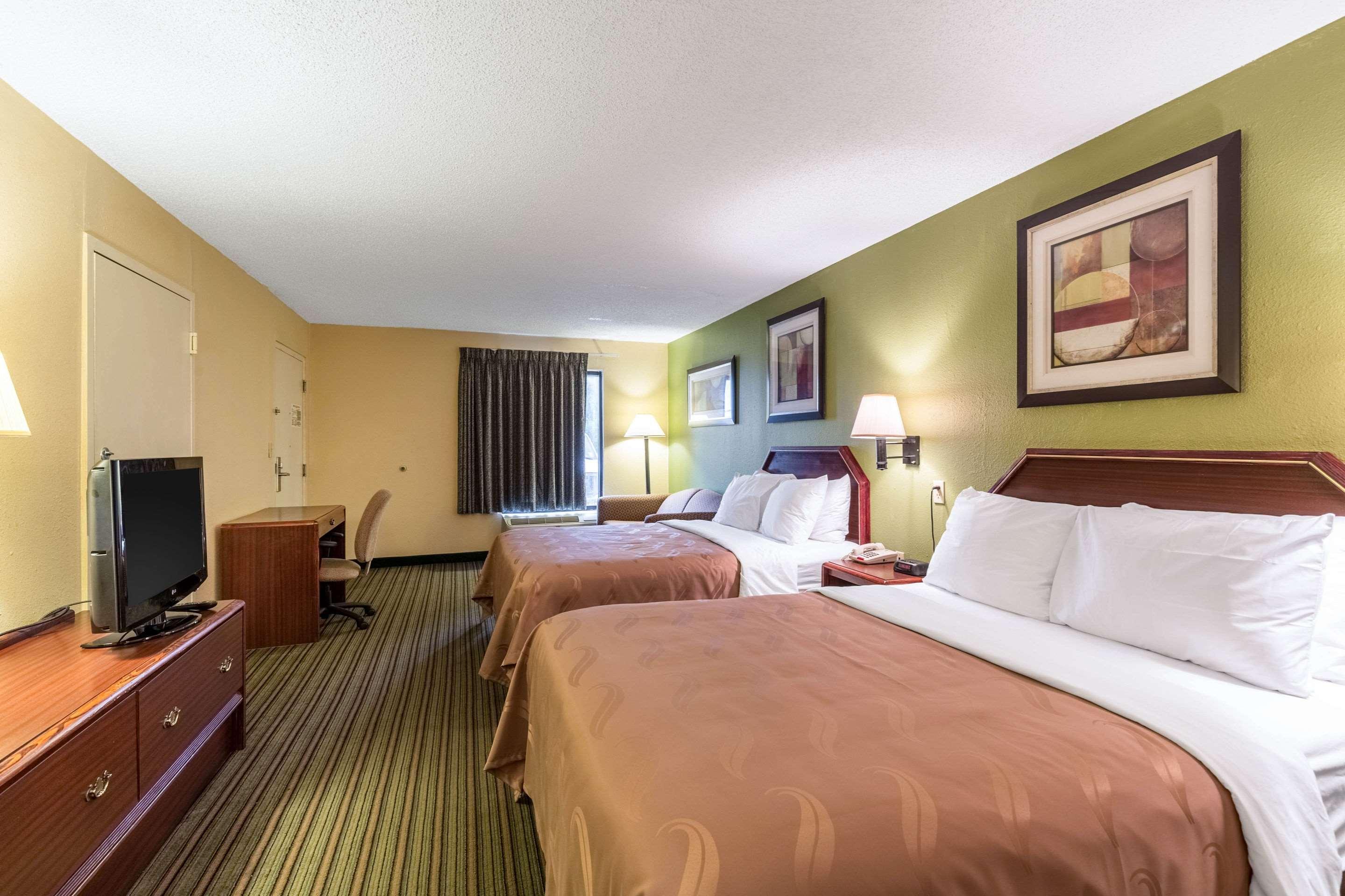 Quality Inn Alexandria Εξωτερικό φωτογραφία