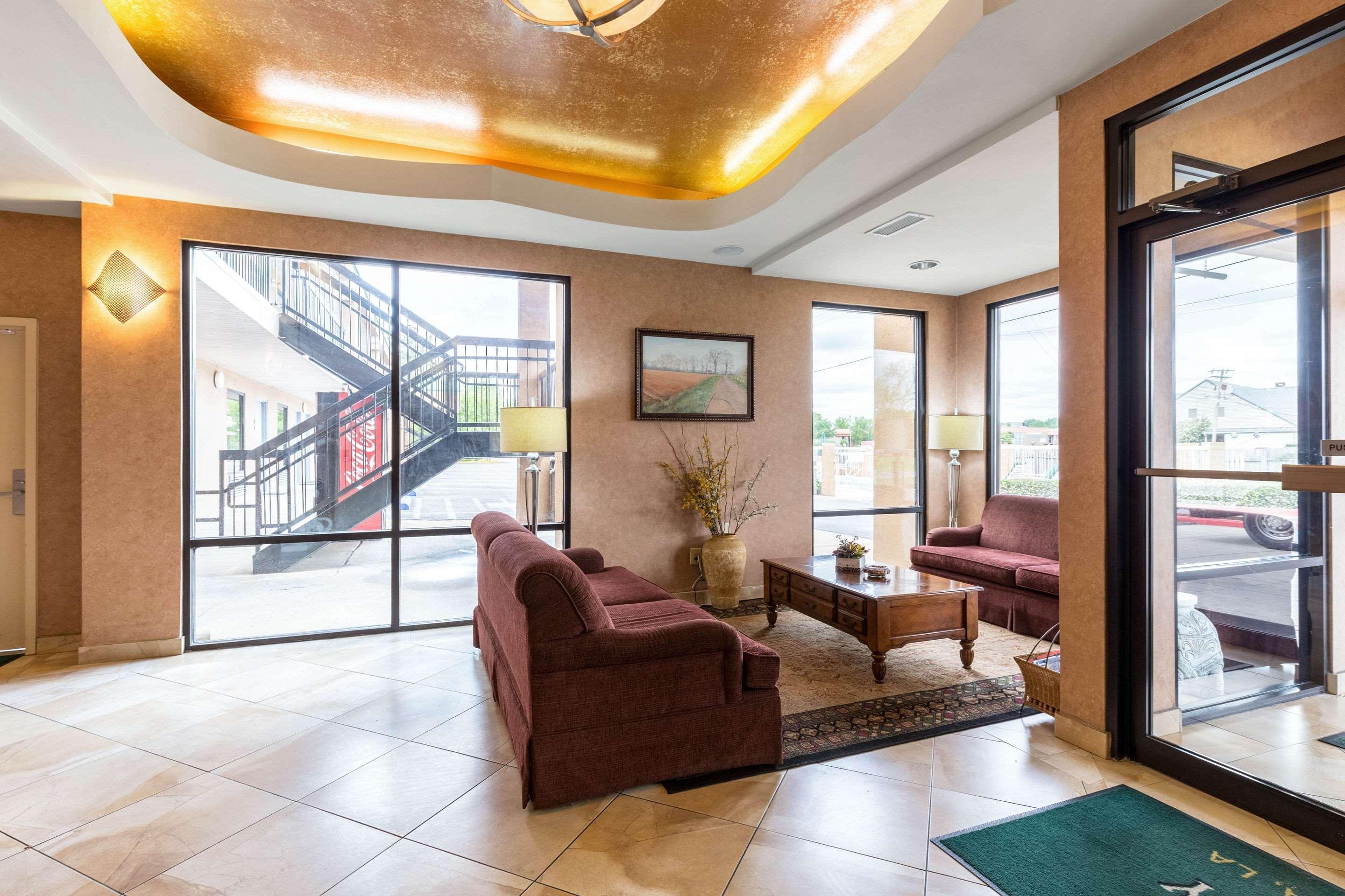 Quality Inn Alexandria Εξωτερικό φωτογραφία