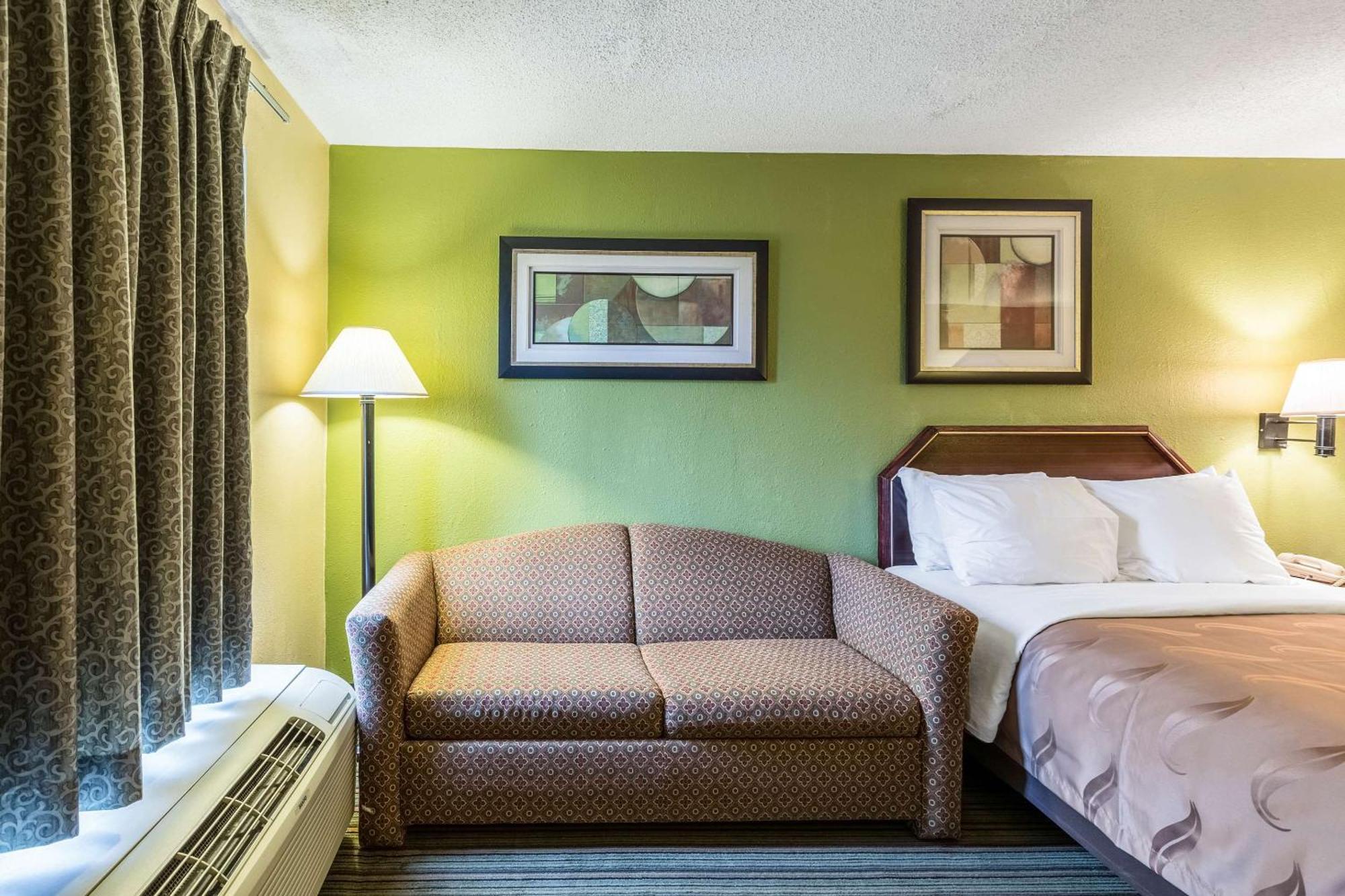 Quality Inn Alexandria Εξωτερικό φωτογραφία