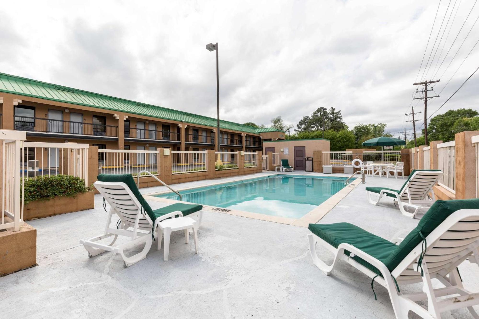 Quality Inn Alexandria Εξωτερικό φωτογραφία