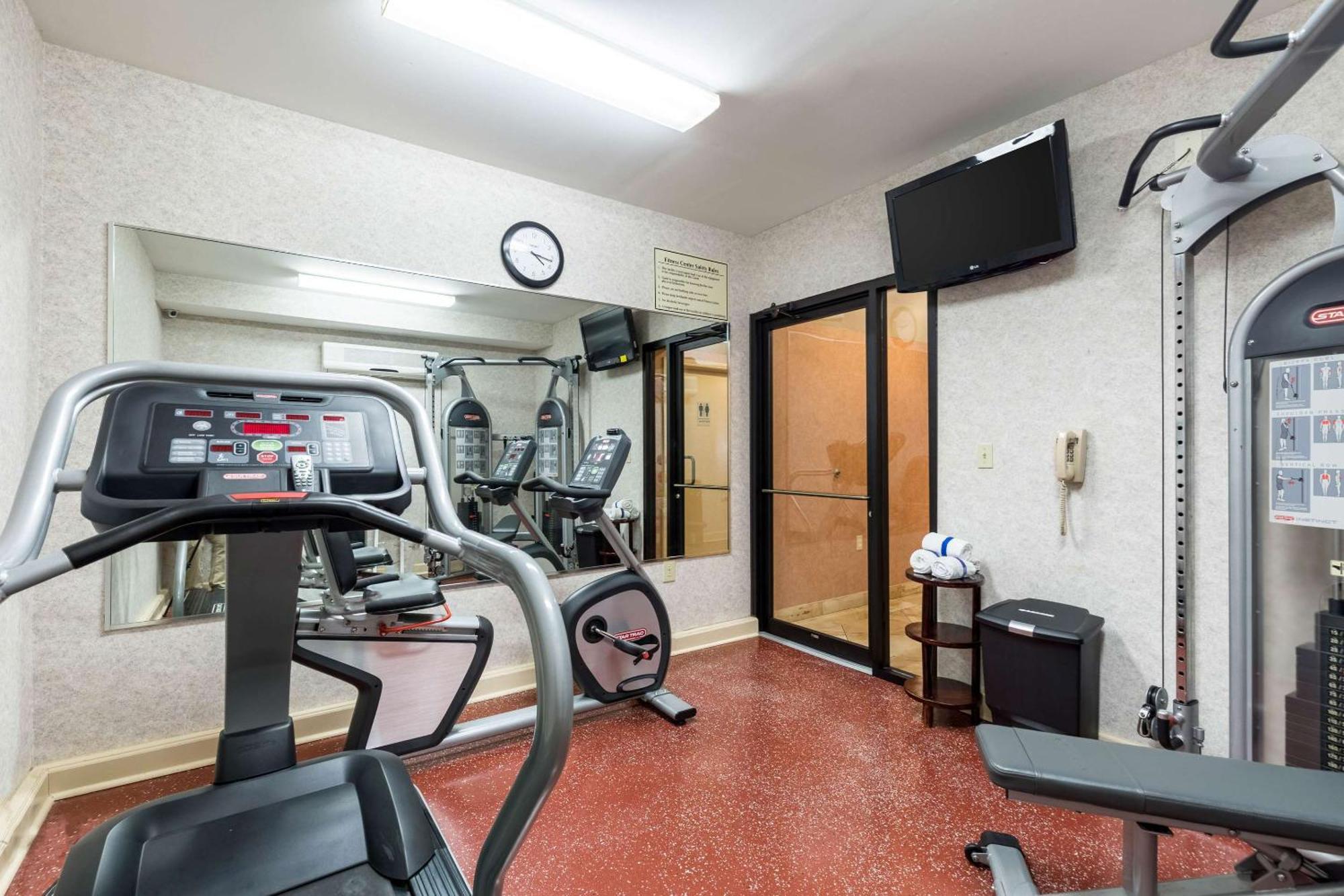 Quality Inn Alexandria Εξωτερικό φωτογραφία