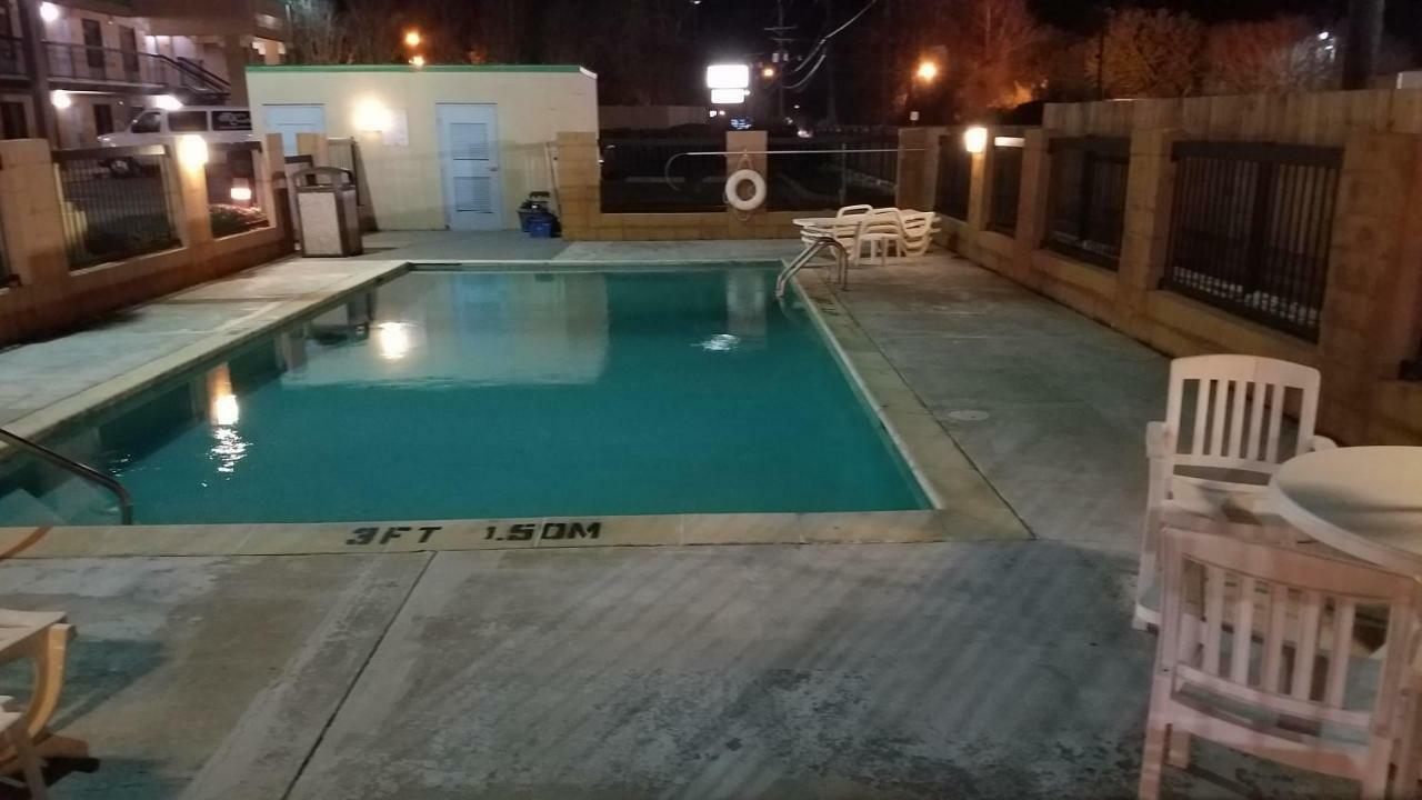 Quality Inn Alexandria Εξωτερικό φωτογραφία